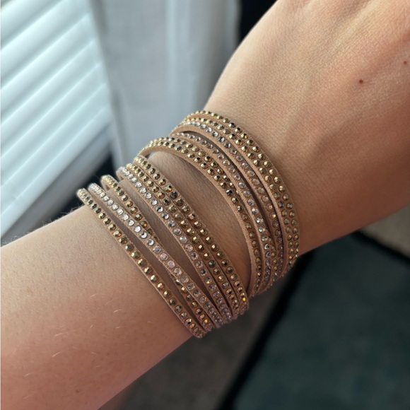Swarovski Slake Bracelet- tan - Picture 3 of 5